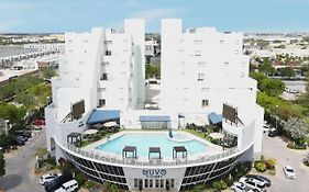 Nuvo Suites Hotel Miami
